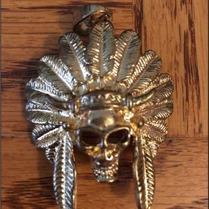 Cool Retro Skull Headdress Pendant
